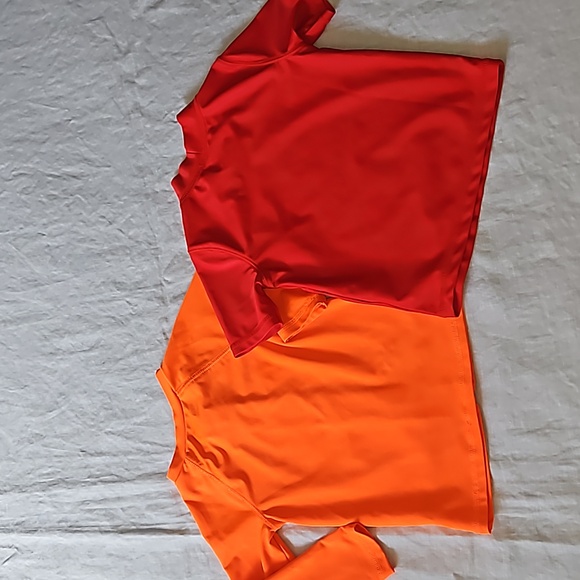 Tuddler Rush guard two shirts swimshirts size 2T  24M - Picture 3 of 11